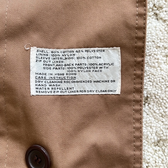 Vintage 90’s camel trench. - Picture 6 of 8